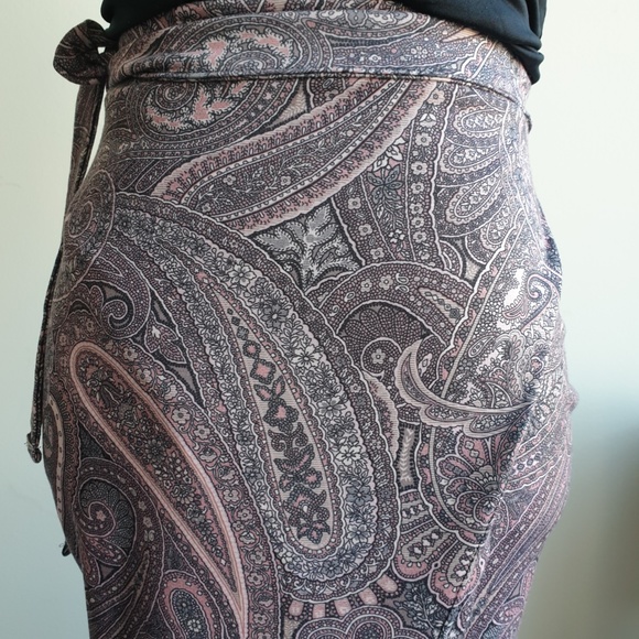 NWT Missguided wrap skirt, size US 4 - Picture 2 of 4